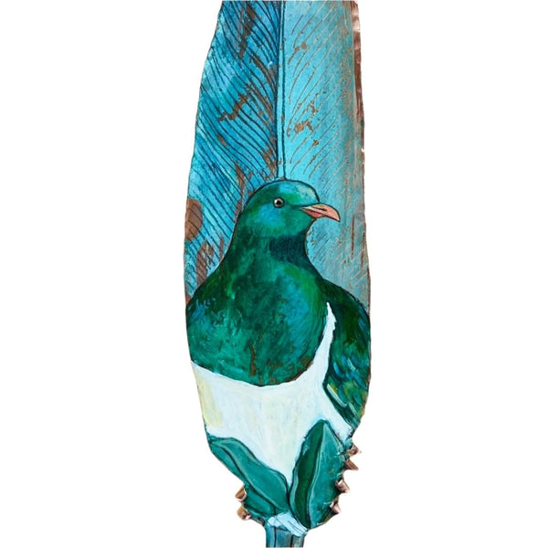 Kererū Right Facing On Copper Feather