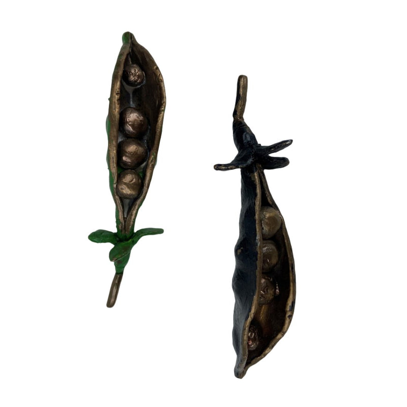 Bronze Pea Pod