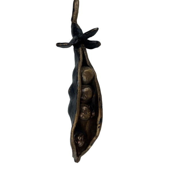 Bronze Pea Pod