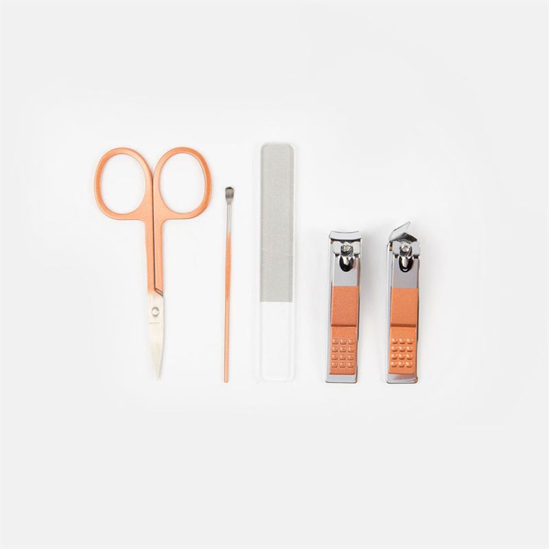 Mono Hearts Manicure Set